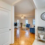 Walkable Downtown Atlanta Condo With Private Balcony