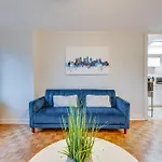 Walkable Downtown Atlanta Condo With Private Balcony