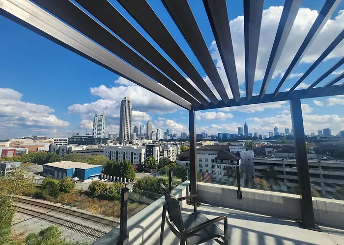 Bleisure At Atlantic Station Modern 1 Bedroom