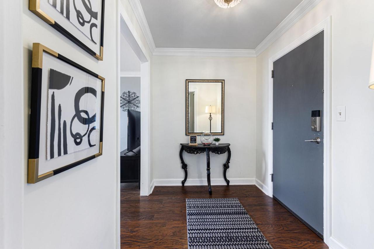 1406 Spacious Modern, Fast Wifi, 1 Free Parking Atlanta