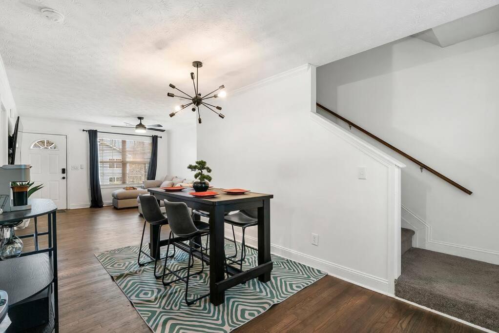 Modern 3bd,2ba Townhome Near Stadiums In Metro-atl * Atlanta