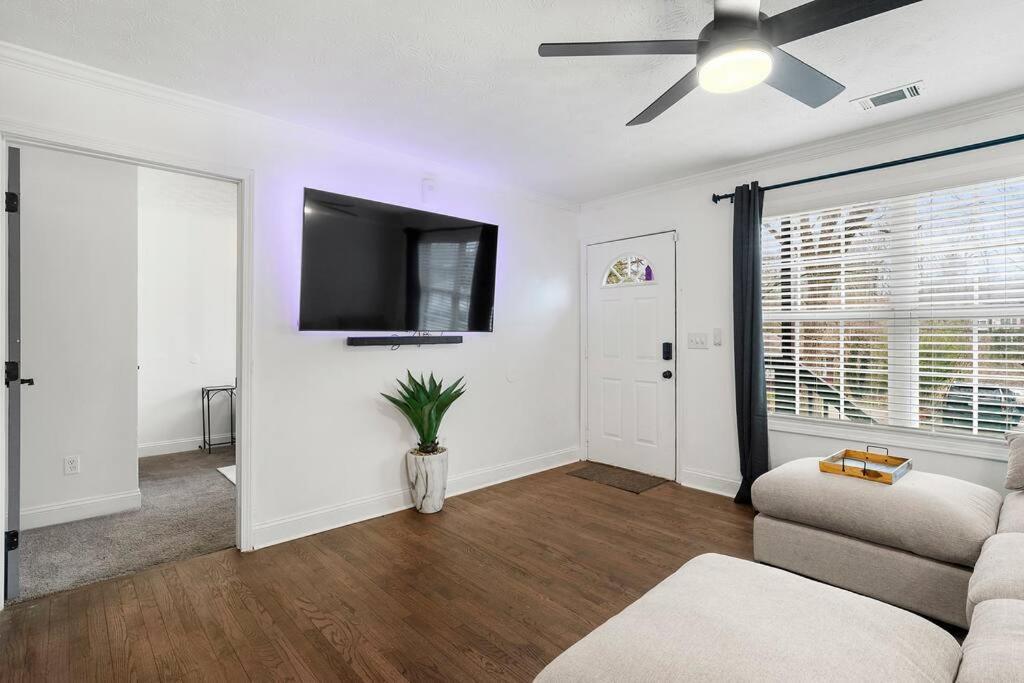Holiday home Modern 3bd,2ba Townhome Near Stadiums In Metro-atl Atlanta