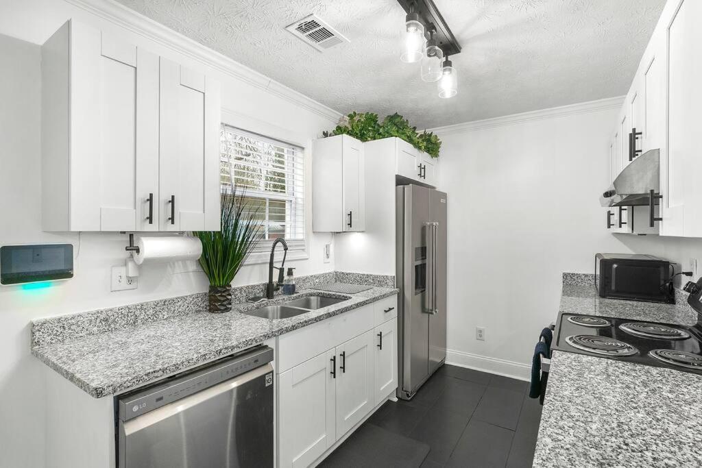 Holiday home Modern 3bd,2ba Townhome Near Stadiums In Metro-atl