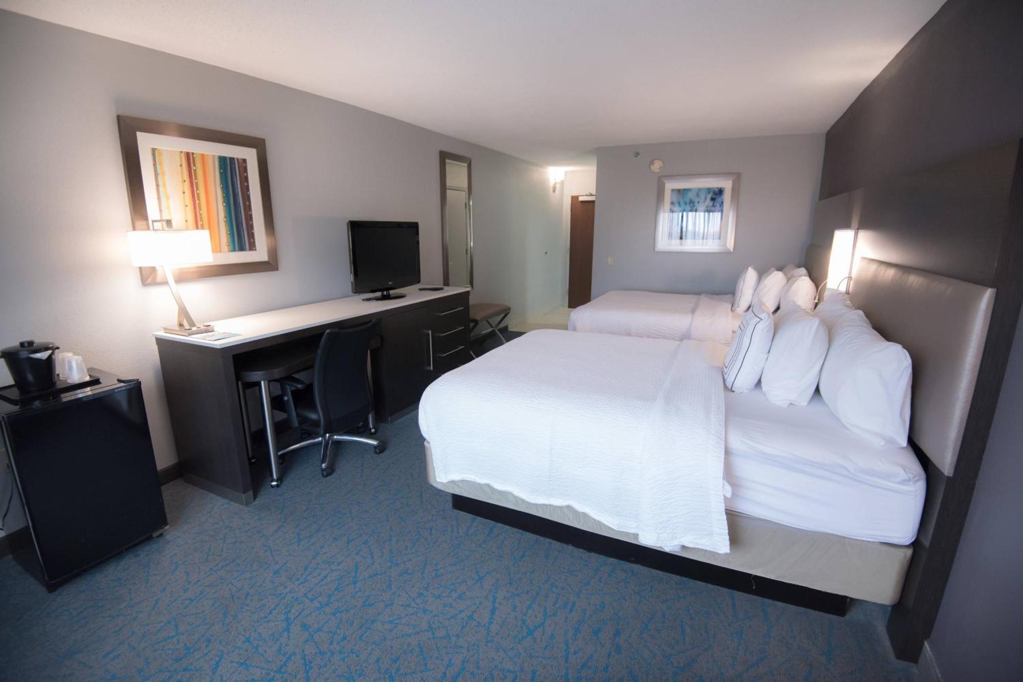 Fairfield & Airport North 3*