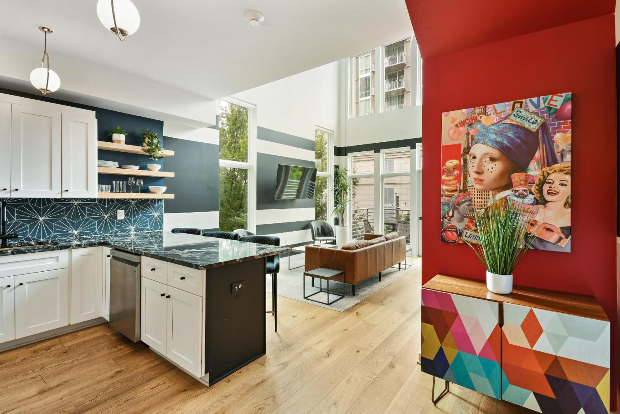 Apartment Iridescence Center Midtown Piedmont Park King Bed Loft Atlanta