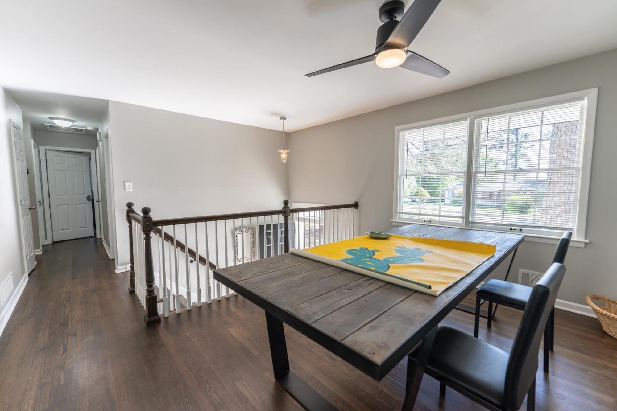 Hillandale Private With Shared Bathroom Homestay