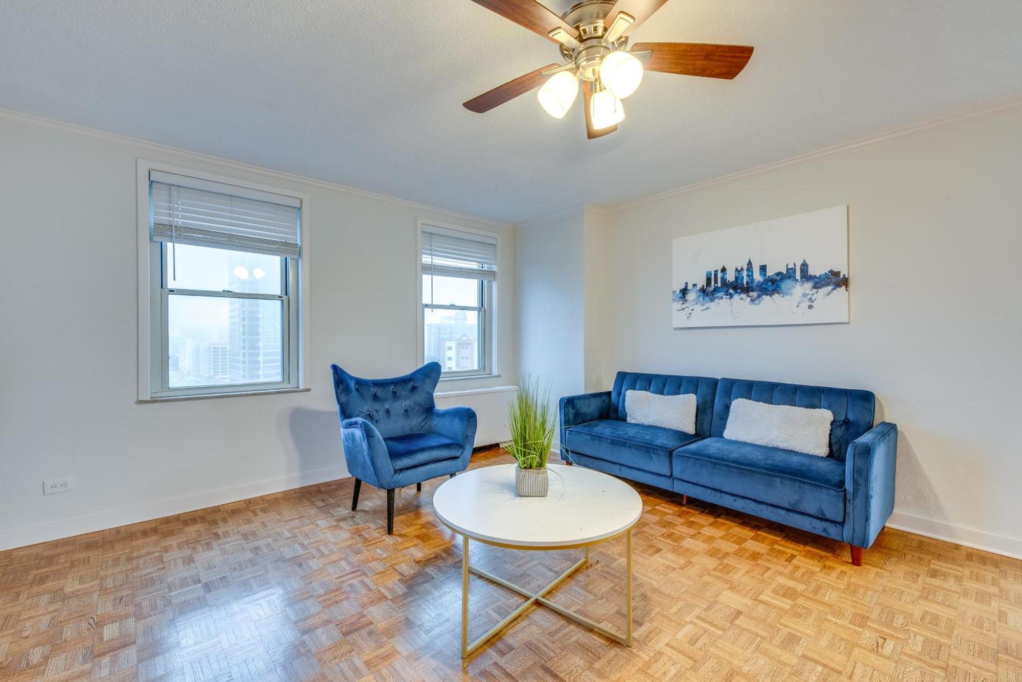 Walkable Downtown With Private Balcony * Atlanta