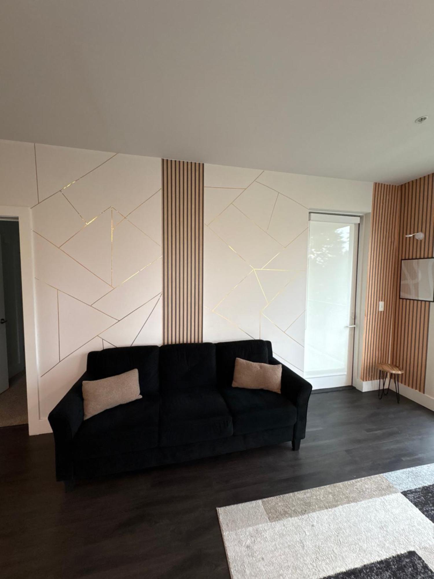 2bd Midtown Atl W-balcony & Black Truck Option *