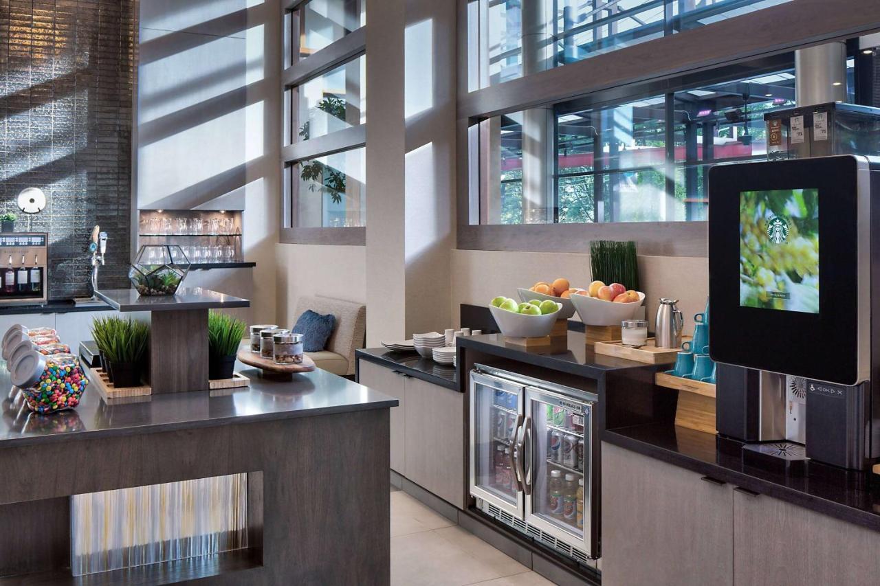 Wyndham Buckhead & Conference Center Hotel 3*