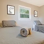 Charming Ranch 10 Mins From Atl Airport & Midtown