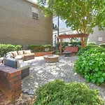 The Christina 2Bd Fast Wifi Free Parking