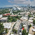 Trendy Castleberry Hill Condo- Walk To Mercedes Benz/ All Downtown Attractions