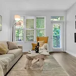 North Atlanta Oasis - 6 Guests - Balcony - Pool - Free Parking And Wifi