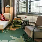 Hotel Clermont Atlanta, By Oliver