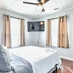 Updated Atl Home Less Than 2 Mi To Dtwn And Stadium!