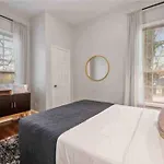 5 Bedroom Home Near Downtown Atlanta And Major Attractions