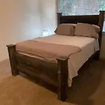 Cozy Hideaway In The Heart Of Atlanta