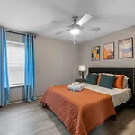 Truist Park Comfort Stays