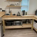 One Bedroom, Downtown Atl Private Apartment!