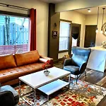 Luxury Modern - Minutes From Everything, Atlanta.