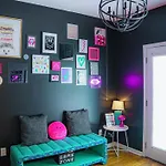 Stylish Cozi Abode Of Atlanta