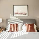 Landing At The Eddy At Riverview - 1 Bedroom In West End
