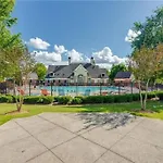 Luxury Pink Cascades Oasis - Gated Community
