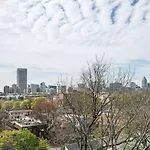 Luxury 5Beds 3Baths 2Balcony Penthouse 542Blvd