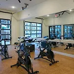 Landing At The Eddy At Riverview - 1 Bedroom In West End