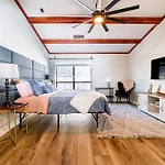 Modern Loft On The Beltline