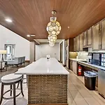 Global Luxury Suites Midtown Atlanta
