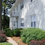 Brookwood Courtyard By Bca Furnished Apartments Bcc2B 11 K