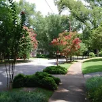 Brookwood Courtyard By Bca Furnished Apartments Bcc1B 09 I