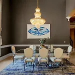 The Royal Palace Of Atlanta