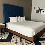 Sky Point Hotel & Suites - Atlanta Airport