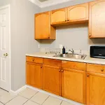 Free Parking! Apartment For You - Park View