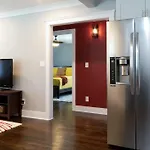 Modern Bungalow Near Downtown