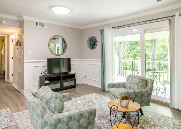 Cute Apt Near Atlanta Airport-3A