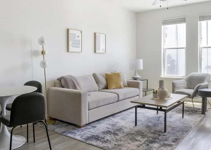 Landing At The Eddy At Riverview - 1 Bedroom In West End