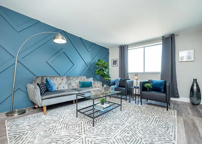 Atlanta Downtown! High Rise! Onsite Parking Lm1903