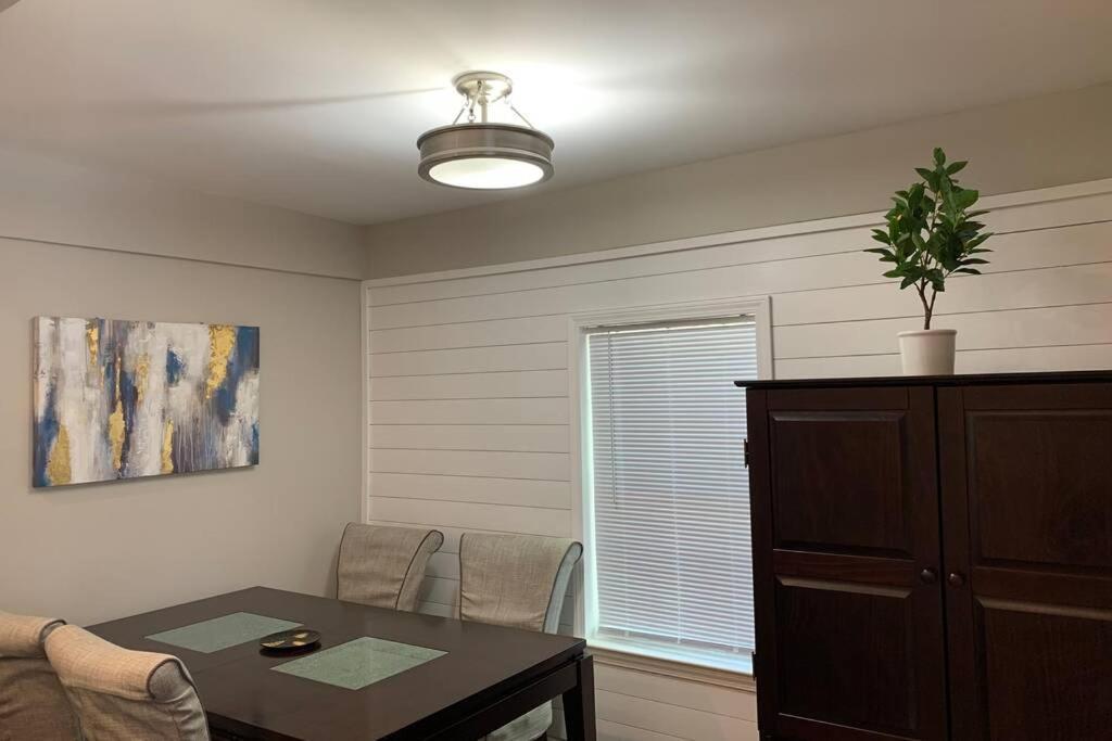 Modern Home:3 Bedroom;2.5 Bath Near M-benz Stadium Atlanta