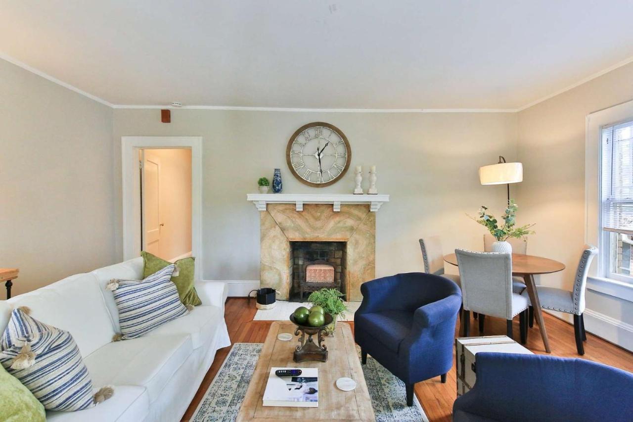 1266 Monroe Dr 2 Holiday home