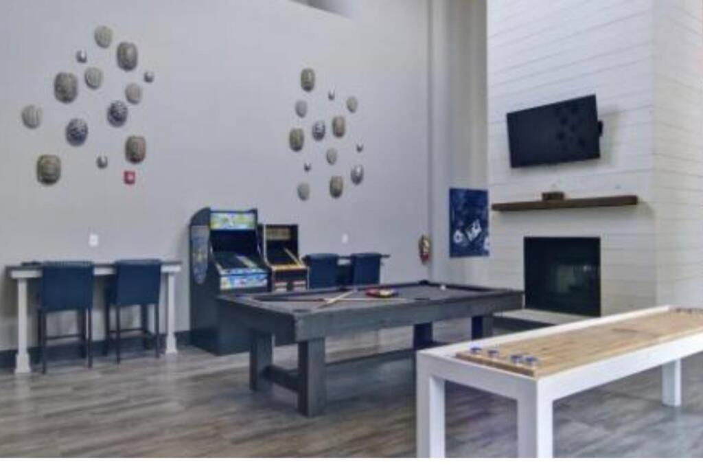 Entire 2 Bedroom Luxury Buckhead/brookhaven Apartment Atlanta
