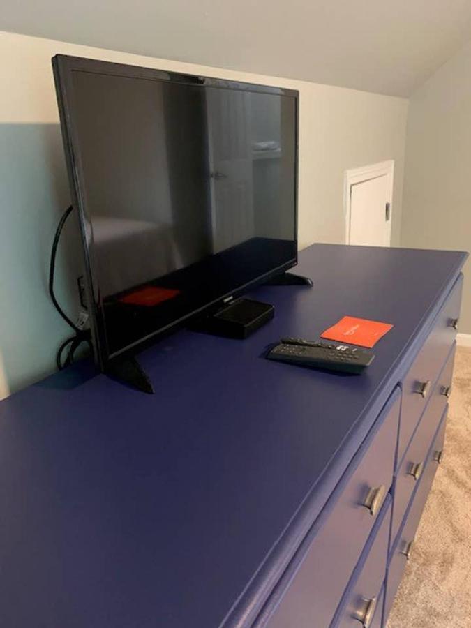 Self Checkin - Full Kitchen - Keyless Entry - Smarttvs *