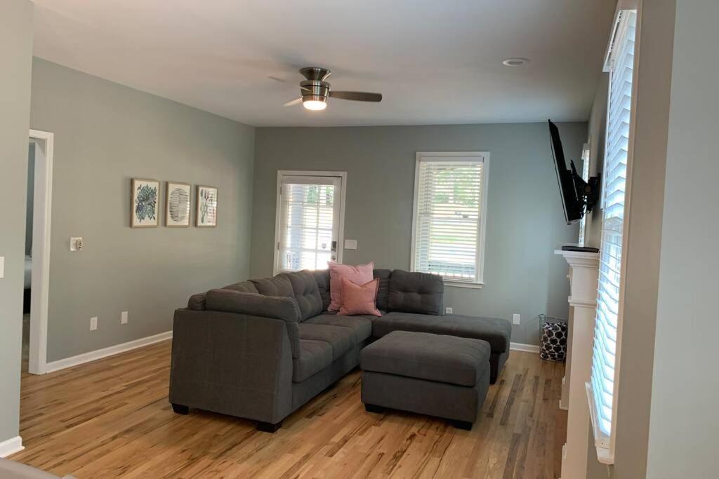 Self Checkin - Full Kitchen - Keyless Entry - Smarttvs * Atlanta