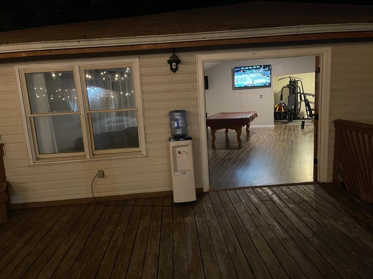 Holiday home Over 1 Acre Private 3 Bedroom Home 10 Minutes From Buckhead Atlanta