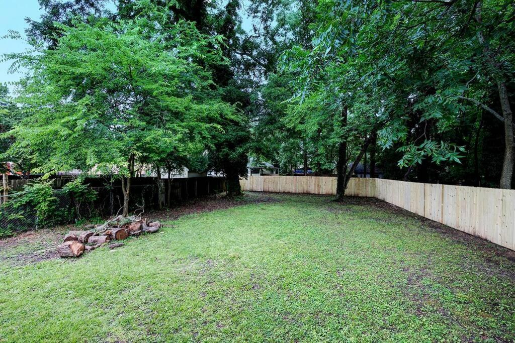 Relaxing Luxury Near Airport & Downtown *