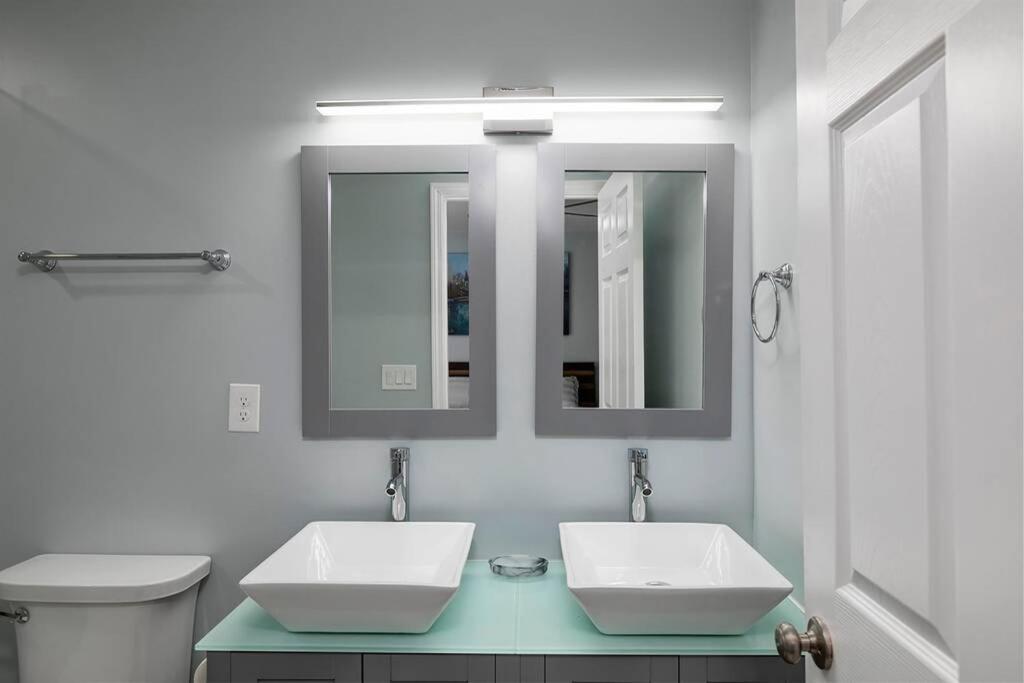 Relaxing Luxury Near Airport & Downtown Holiday home *