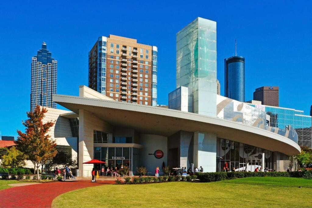 Relaxing Luxury Near Airport & Downtown Holiday home *