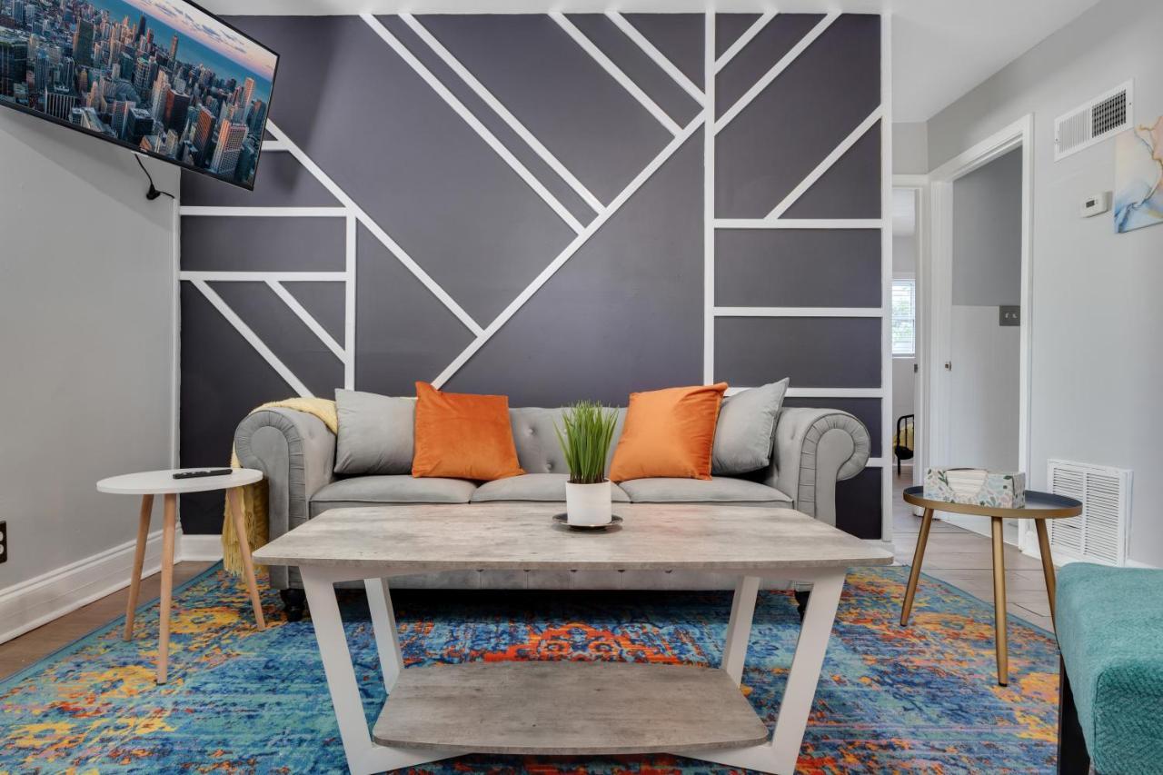 Cool And Comfy In Mechanicsville Apartment